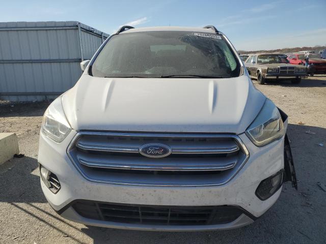 Photo 4 VIN: 1FMCU0GD2HUD18535 - FORD ESCAPE 