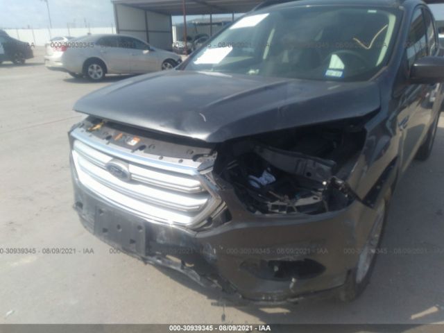 Photo 5 VIN: 1FMCU0GD2HUE46466 - FORD ESCAPE 