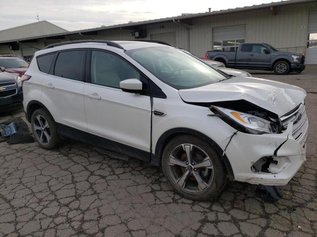 Photo 3 VIN: 1FMCU0GD2HUE91844 - FORD ESCAPE SE 