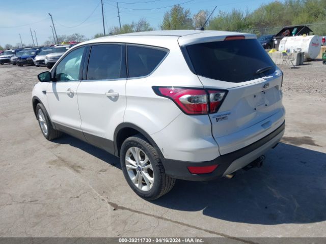 Photo 2 VIN: 1FMCU0GD2HUE92198 - FORD ESCAPE 