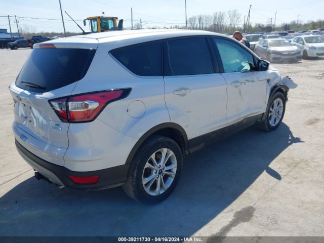 Photo 3 VIN: 1FMCU0GD2HUE92198 - FORD ESCAPE 