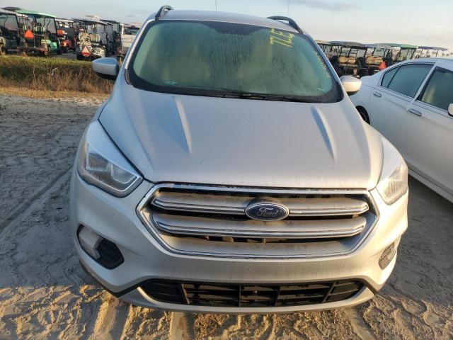 Photo 4 VIN: 1FMCU0GD2HUF02258 - FORD ESCAPE SE 