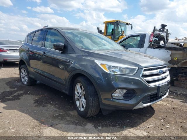 Photo 0 VIN: 1FMCU0GD2HUF05404 - FORD ESCAPE 