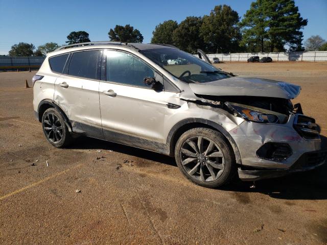 Photo 3 VIN: 1FMCU0GD2JUA41827 - FORD ESCAPE 