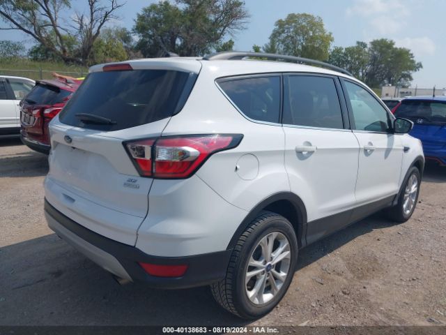 Photo 3 VIN: 1FMCU0GD2JUA87173 - FORD ESCAPE 