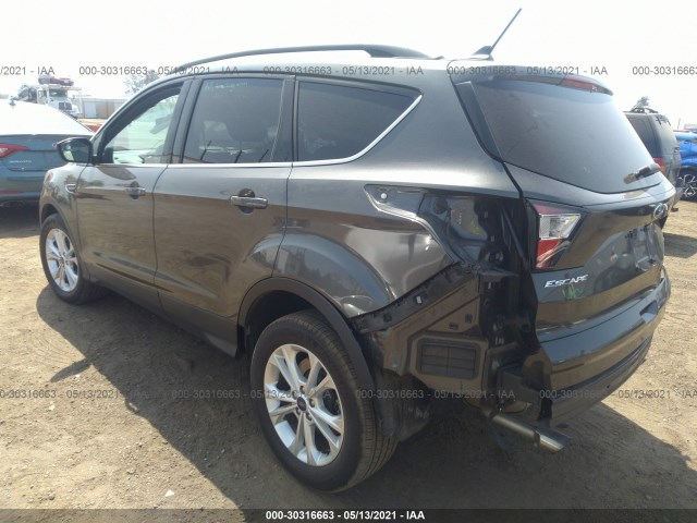 Photo 2 VIN: 1FMCU0GD2JUB14369 - FORD ESCAPE 