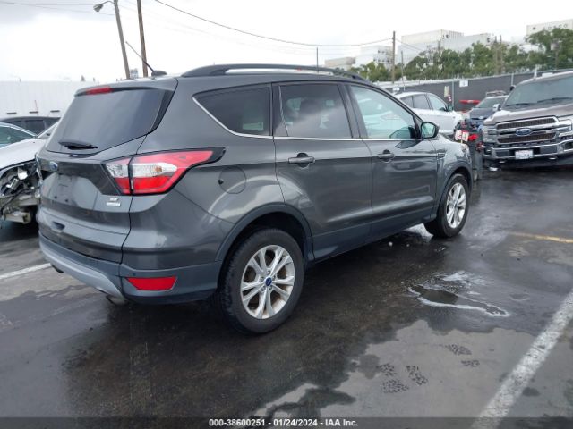 Photo 3 VIN: 1FMCU0GD2JUB17319 - FORD ESCAPE 