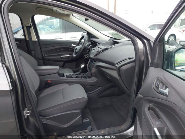 Photo 4 VIN: 1FMCU0GD2JUB17319 - FORD ESCAPE 