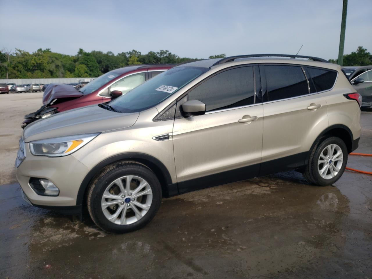 Photo 0 VIN: 1FMCU0GD2JUB36565 - FORD ESCAPE 