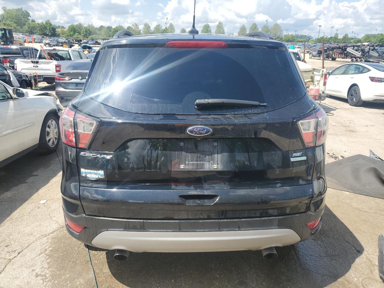 Photo 5 VIN: 1FMCU0GD2JUB70277 - FORD ESCAPE 