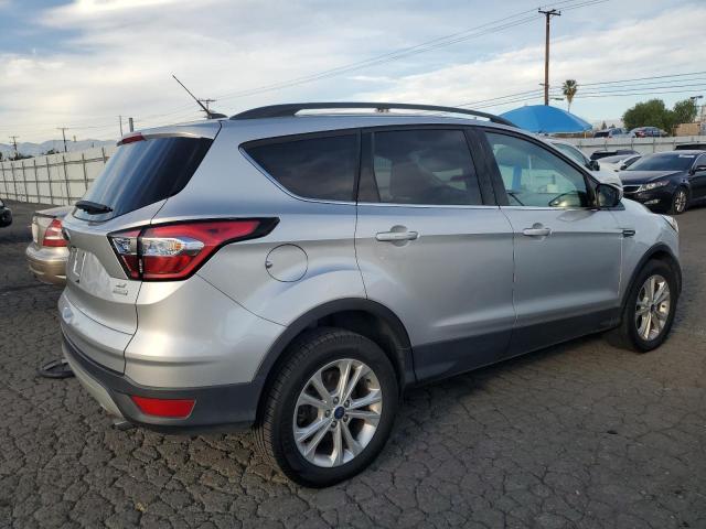 Photo 2 VIN: 1FMCU0GD2JUC61369 - FORD ESCAPE 