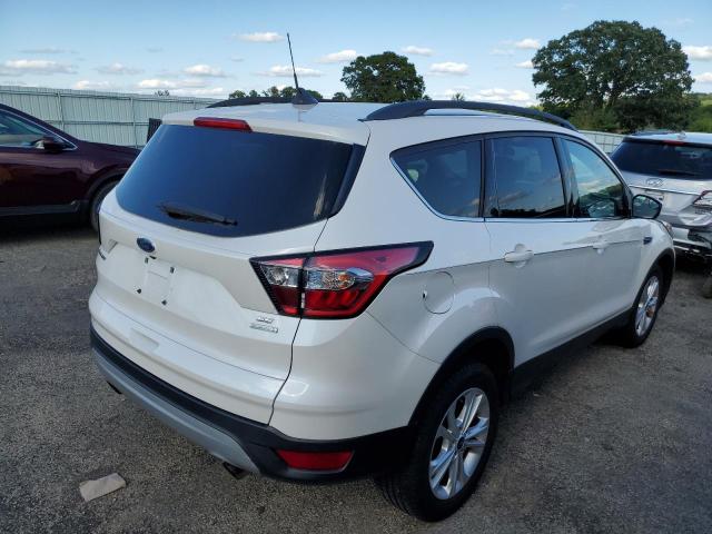 Photo 2 VIN: 1FMCU0GD2JUD03250 - FORD ESCAPE SE 