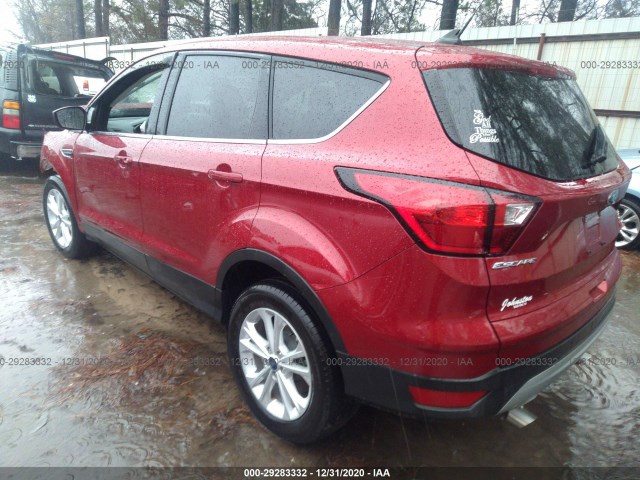 Photo 2 VIN: 1FMCU0GD2KUB00926 - FORD ESCAPE 