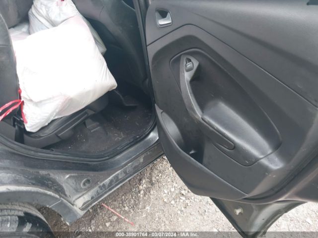 Photo 7 VIN: 1FMCU0GD2KUB01090 - FORD ESCAPE 