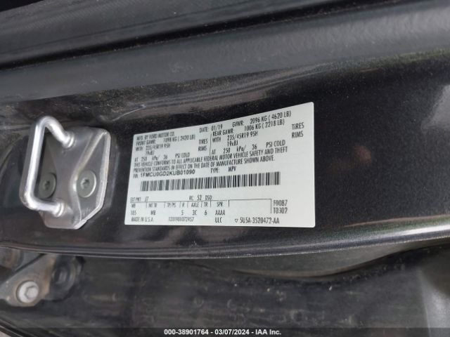 Photo 8 VIN: 1FMCU0GD2KUB01090 - FORD ESCAPE 