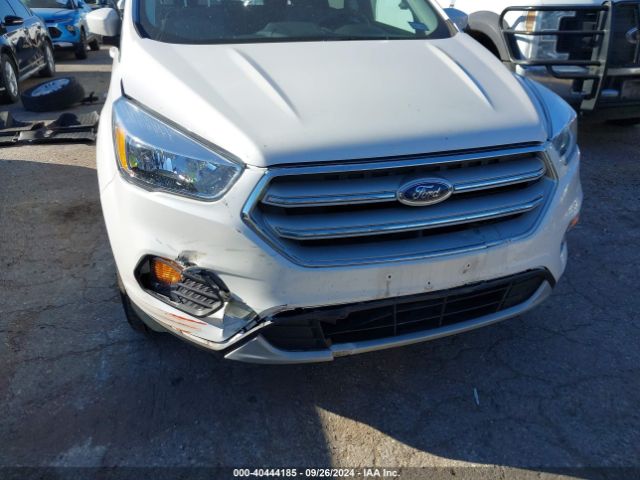 Photo 5 VIN: 1FMCU0GD2KUB25129 - FORD ESCAPE 