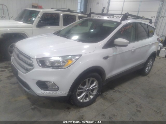 Photo 1 VIN: 1FMCU0GD2KUB32839 - FORD ESCAPE 