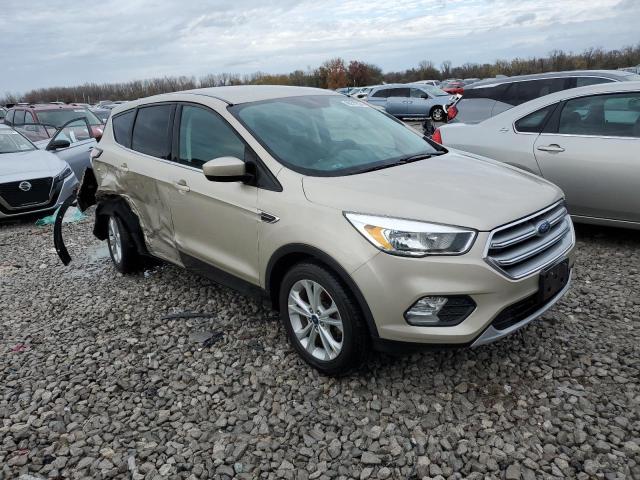 Photo 3 VIN: 1FMCU0GD3HUD26238 - FORD ESCAPE SE 