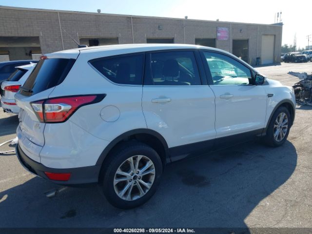 Photo 3 VIN: 1FMCU0GD3HUD42164 - FORD ESCAPE 