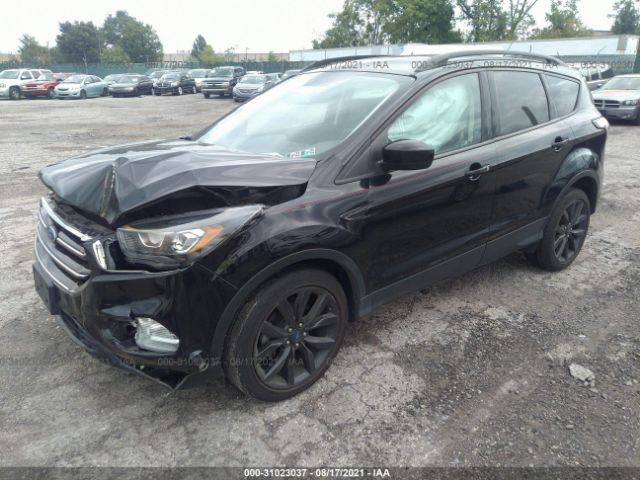 Photo 1 VIN: 1FMCU0GD3HUD90232 - FORD ESCAPE 