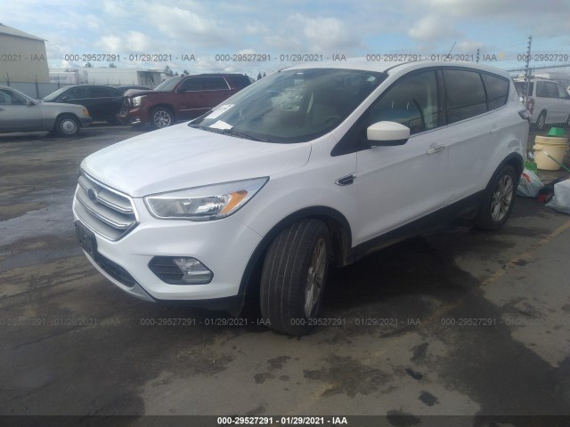 Photo 1 VIN: 1FMCU0GD3HUE09698 - FORD ESCAPE 