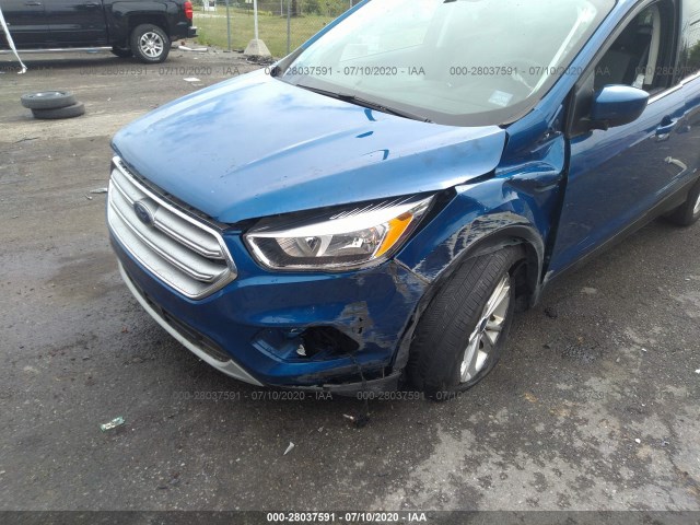 Photo 5 VIN: 1FMCU0GD3HUE92727 - FORD ESCAPE 