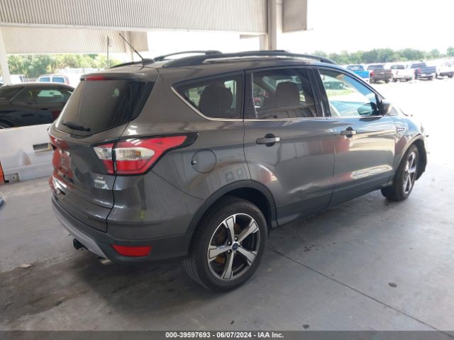 Photo 3 VIN: 1FMCU0GD3HUF02351 - FORD ESCAPE 