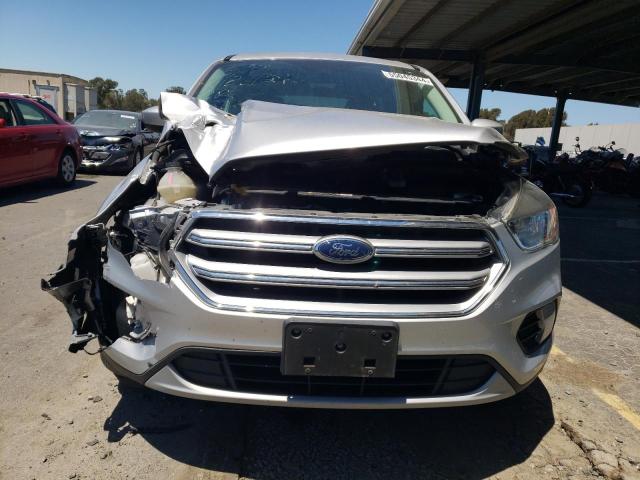 Photo 4 VIN: 1FMCU0GD3HUF08859 - FORD ESCAPE 