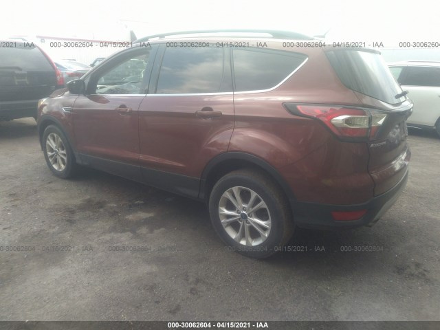 Photo 2 VIN: 1FMCU0GD3JUA11753 - FORD ESCAPE 