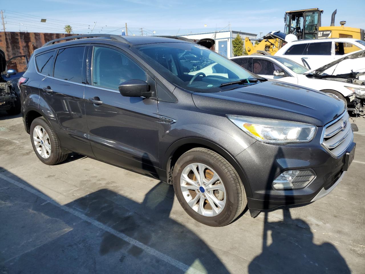 Photo 3 VIN: 1FMCU0GD3JUA56546 - FORD ESCAPE 