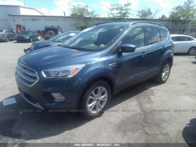 Photo 1 VIN: 1FMCU0GD3JUB40012 - FORD ESCAPE 