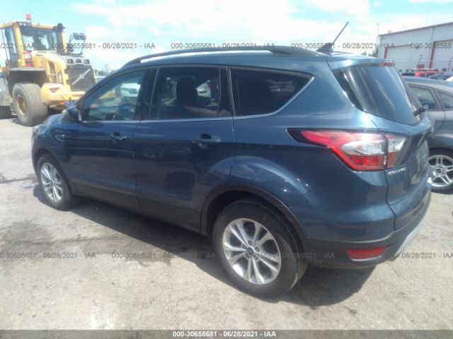 Photo 2 VIN: 1FMCU0GD3JUB40012 - FORD ESCAPE 