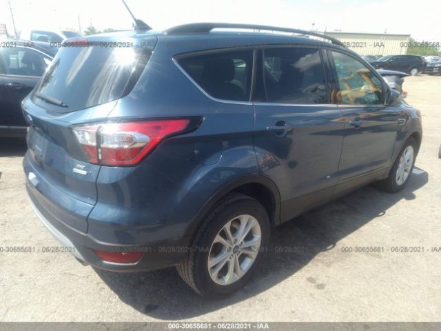 Photo 3 VIN: 1FMCU0GD3JUB40012 - FORD ESCAPE 