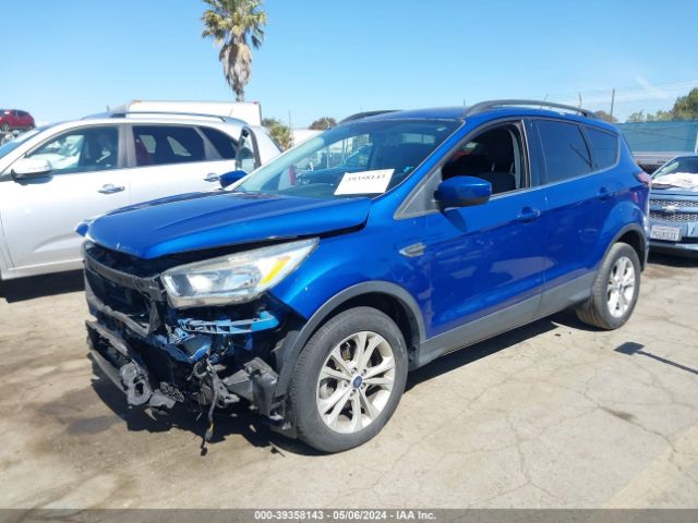 Photo 1 VIN: 1FMCU0GD3JUB46764 - FORD ESCAPE 