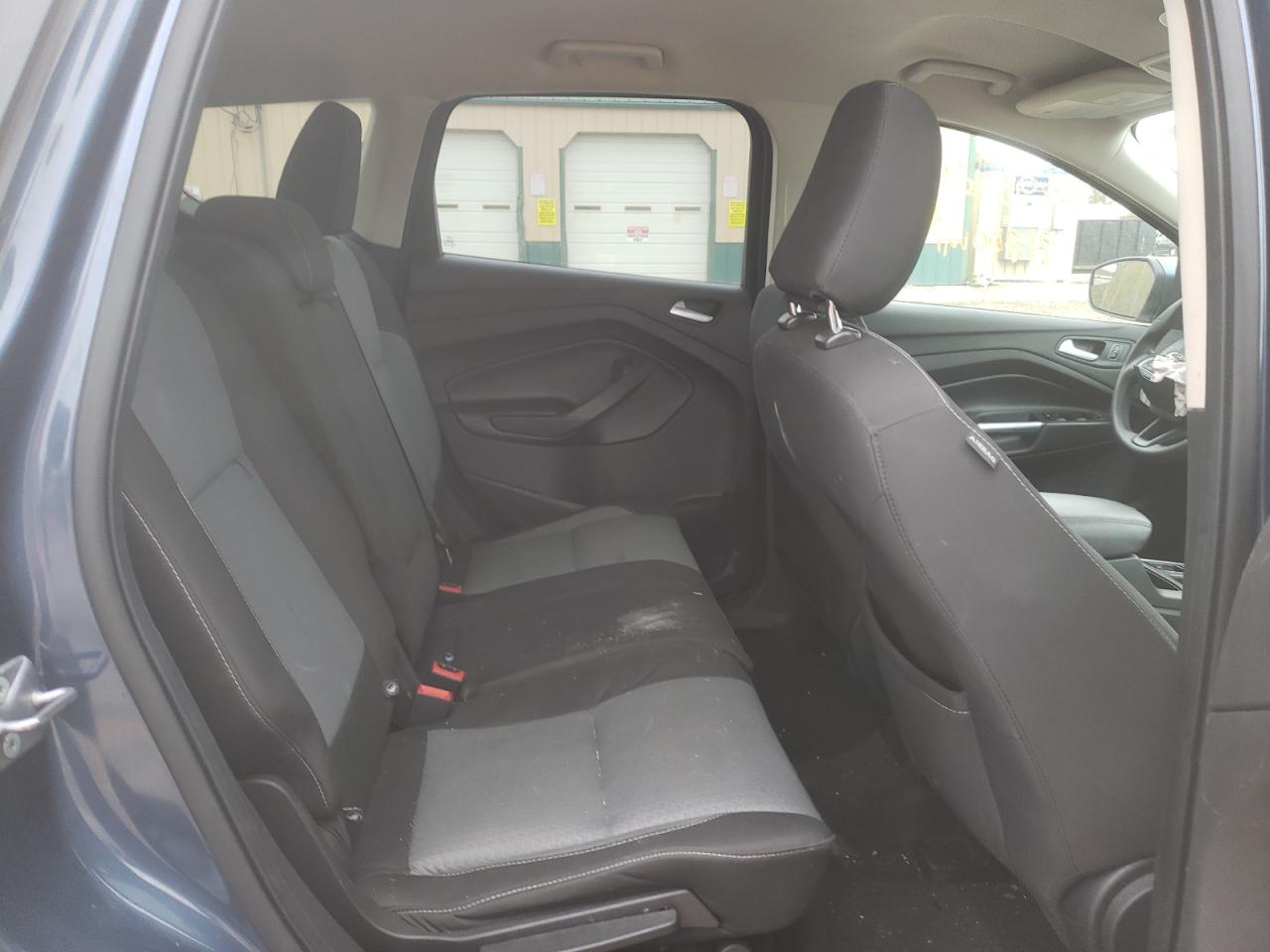 Photo 10 VIN: 1FMCU0GD3JUB51379 - FORD ESCAPE 