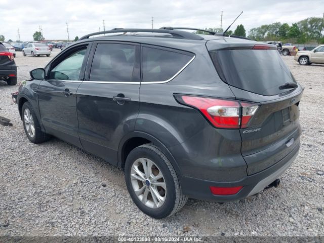 Photo 2 VIN: 1FMCU0GD3JUB69994 - FORD ESCAPE 