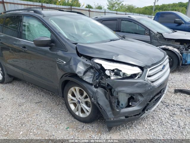 Photo 5 VIN: 1FMCU0GD3JUB69994 - FORD ESCAPE 