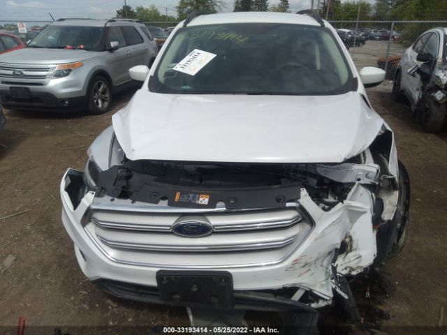 Photo 5 VIN: 1FMCU0GD3JUC47027 - FORD ESCAPE 