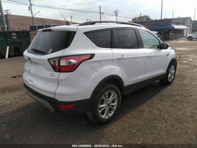 Photo 3 VIN: 1FMCU0GD3JUD35883 - FORD ESCAPE 