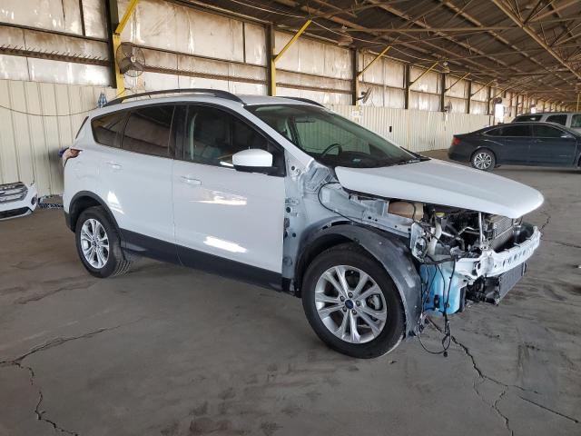 Photo 3 VIN: 1FMCU0GD3JUD60136 - FORD ESCAPE SE 