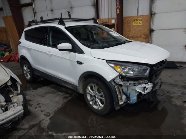 Photo 0 VIN: 1FMCU0GD3JUD61173 - FORD ESCAPE 