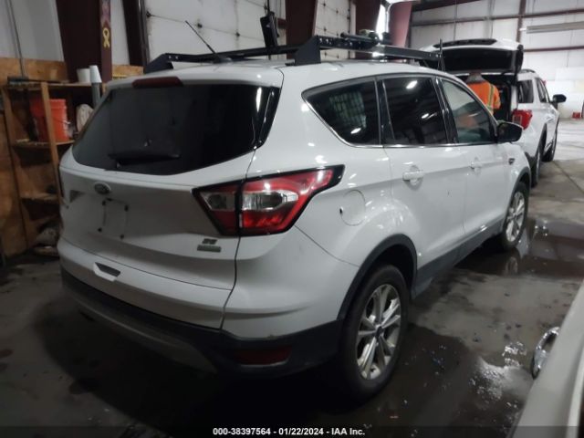 Photo 3 VIN: 1FMCU0GD3JUD61173 - FORD ESCAPE 