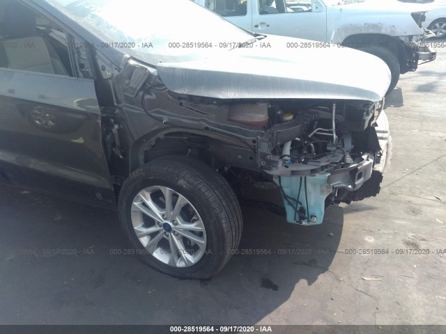 Photo 5 VIN: 1FMCU0GD3KUB28136 - FORD ESCAPE 