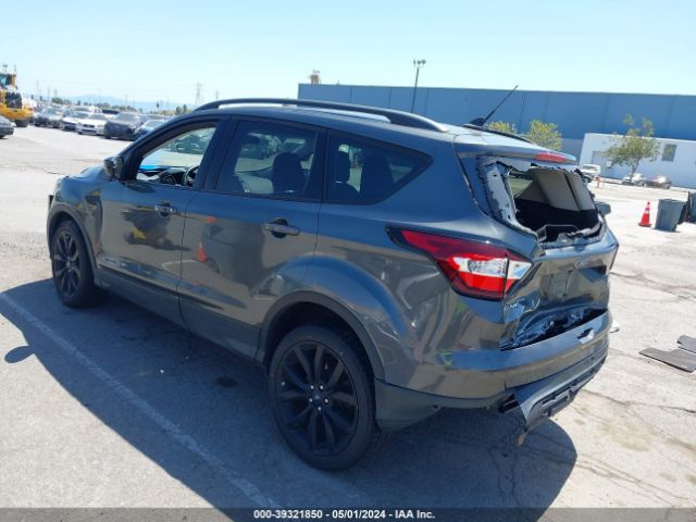 Photo 2 VIN: 1FMCU0GD3KUB28640 - FORD ESCAPE 