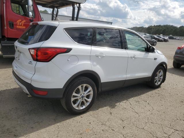 Photo 2 VIN: 1FMCU0GD3KUB75005 - FORD ESCAPE SE 