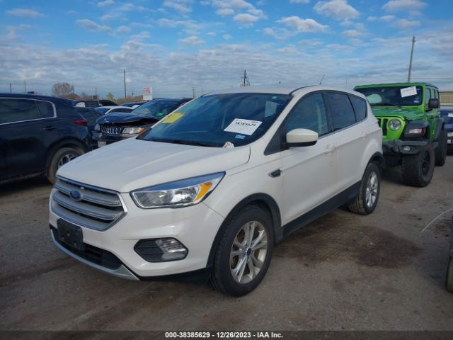 Photo 1 VIN: 1FMCU0GD4HUA81207 - FORD ESCAPE 