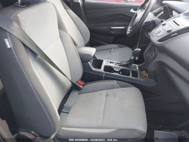 Photo 4 VIN: 1FMCU0GD4HUA81207 - FORD ESCAPE 