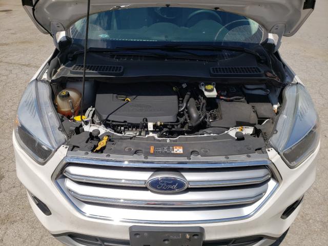 Photo 6 VIN: 1FMCU0GD4HUB12438 - FORD ESCAPE 