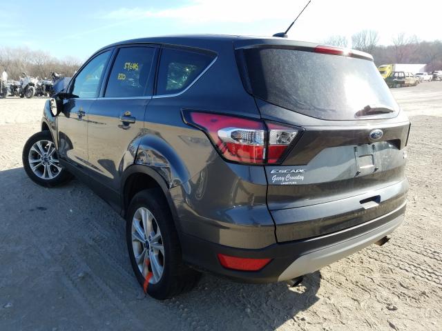 Photo 2 VIN: 1FMCU0GD4HUC00938 - FORD ESCAPE SE 