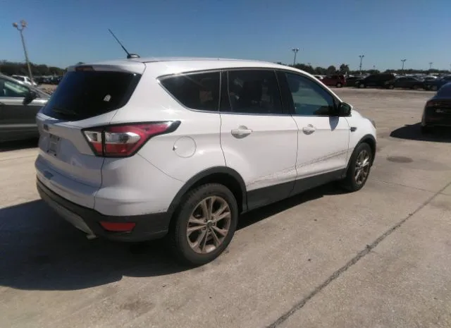 Photo 3 VIN: 1FMCU0GD4HUC03984 - FORD ESCAPE 